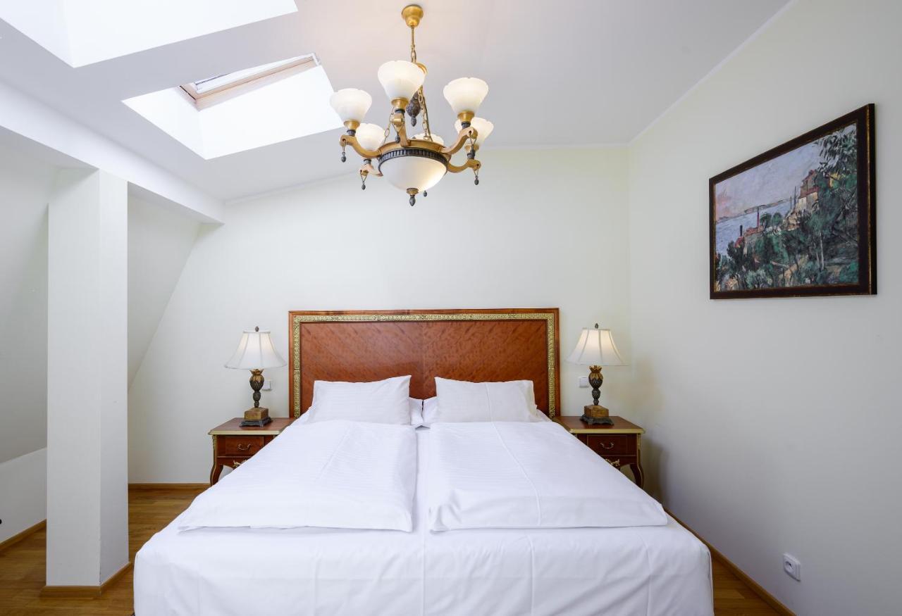 Residence Romanza Marianske Lazne Bagian luar foto