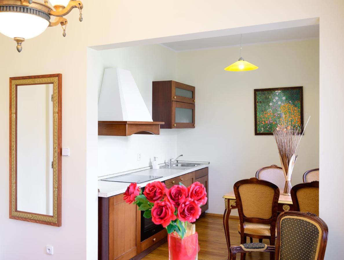 Residence Romanza Marianske Lazne Bagian luar foto