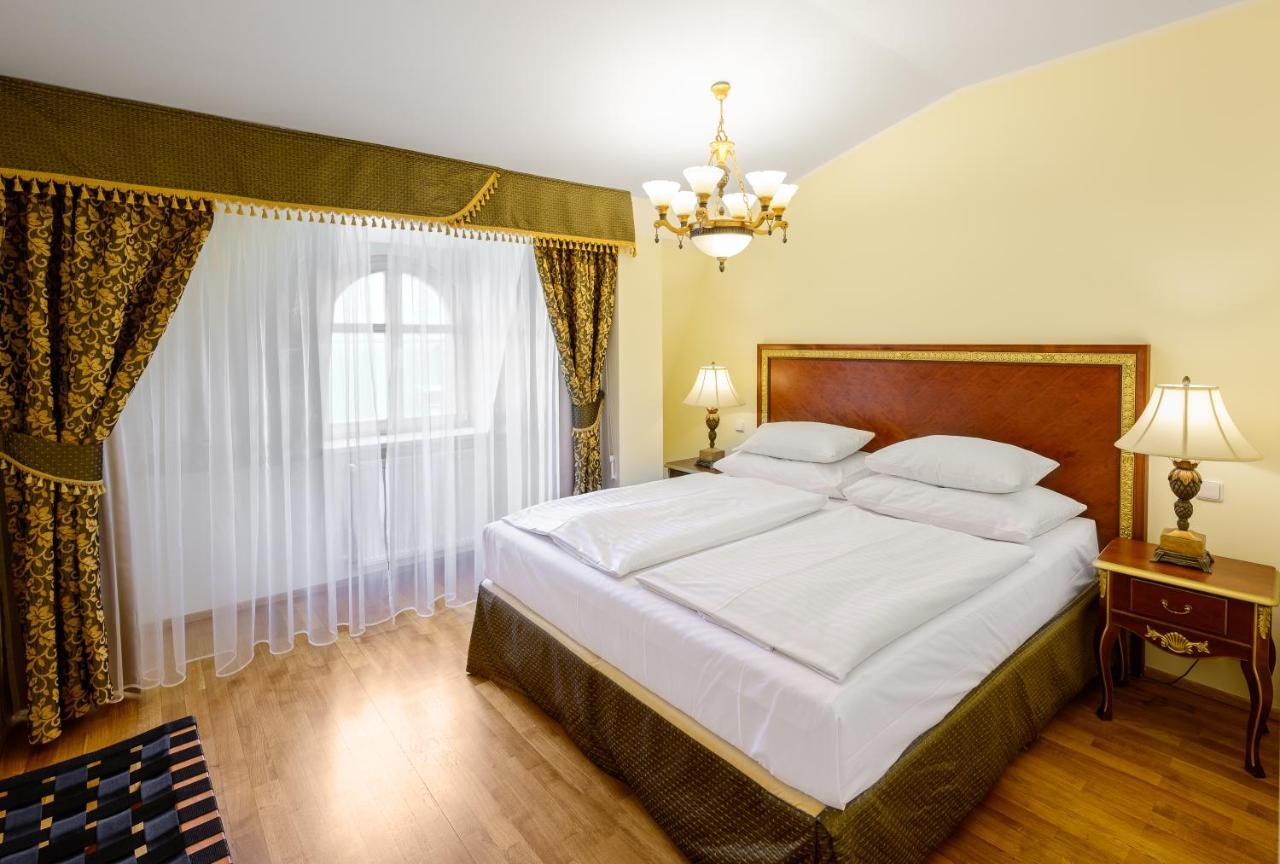 Residence Romanza Marianske Lazne Bagian luar foto