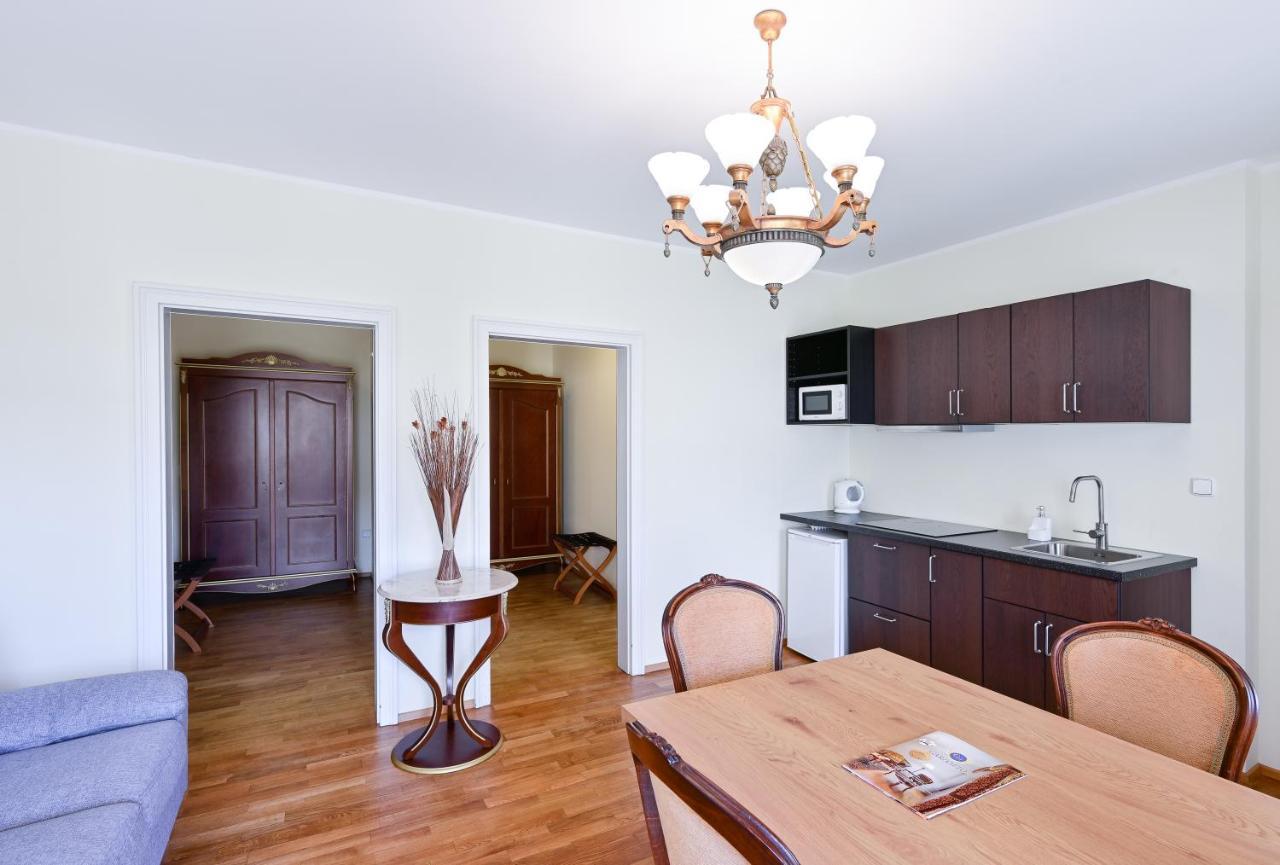 Residence Romanza Marianske Lazne Bagian luar foto