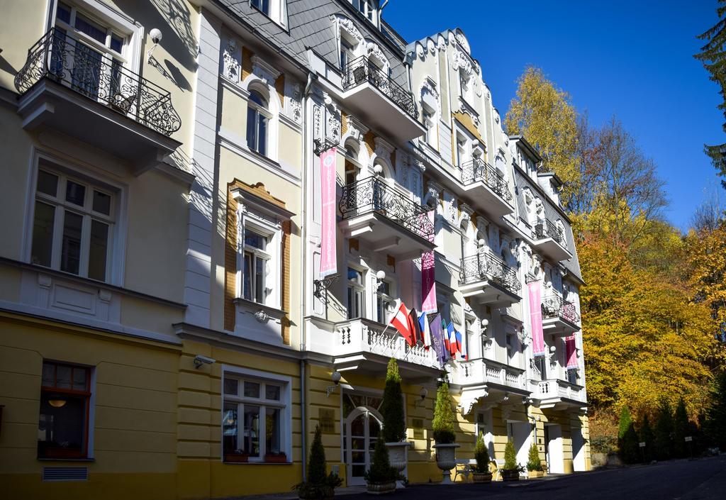 Residence Romanza Marianske Lazne Bagian luar foto