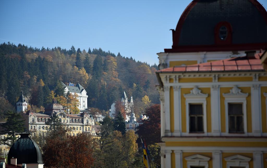 Residence Romanza Marianske Lazne Bagian luar foto