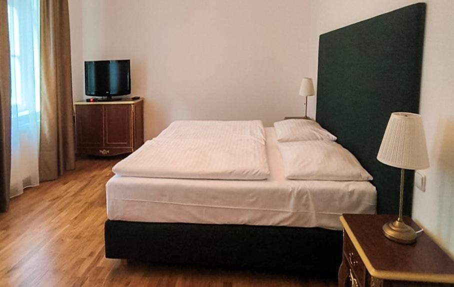Residence Romanza Marianske Lazne Bagian luar foto